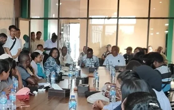 Gubernur Jelaskan Penghentian sementara Penerbangan di Wilayah Konflik