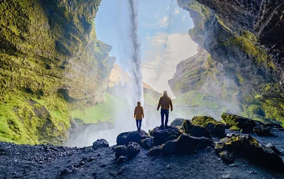 Wisata Tersembunyi di Indonesia yang Wajib Masuk Bucket List