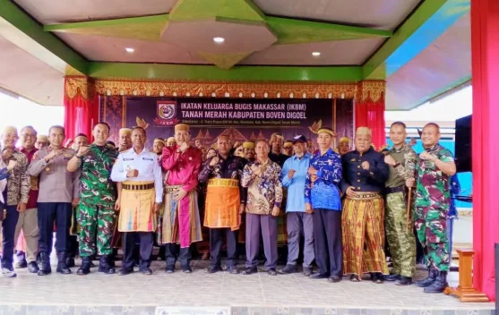 Gubernur Papua Selatan Ajak Masyarakat Teladani Air: Adaptif dan Bersatu