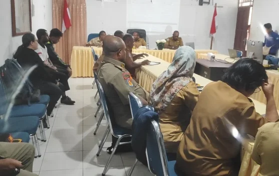 Bupati Roni Omba Minta Rapat SDM Kesehatan Hasilkan Keputusan Konkret