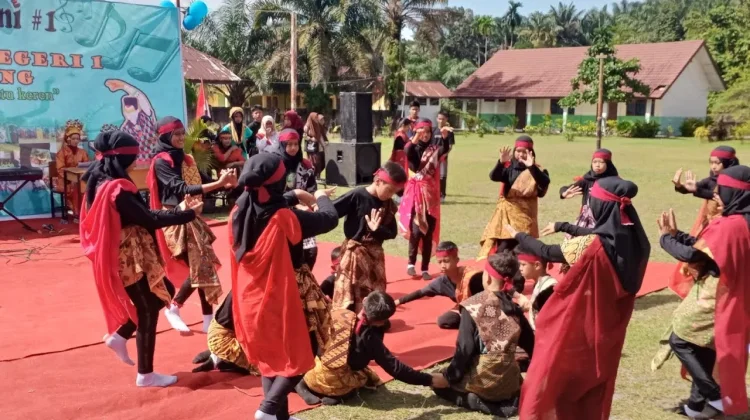 Tari Rentak Bulian: Ritual dan Warisan Suku Talang Mamak