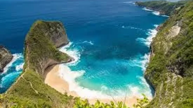 Pantai Kelingking Nusa Penida Memukau, Raih Penghargaan Dunia