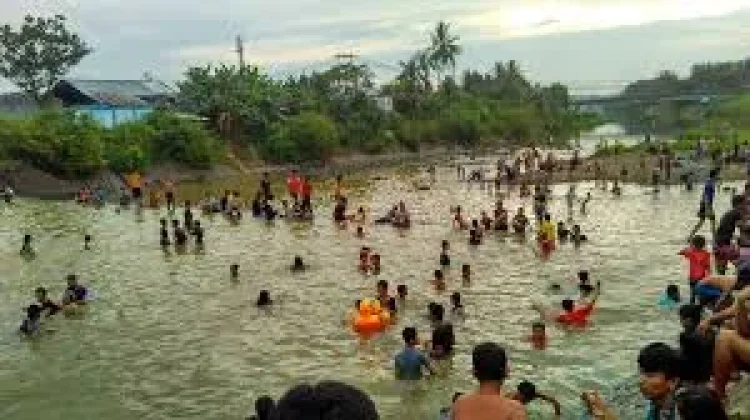 Tradisi Potang Balimau Meriahkan jelang Ramadan di Lima Puluh Kota