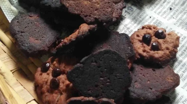 Mengapa Kue Bisa Bantat tanpa Disadari saat Membuatnya?
