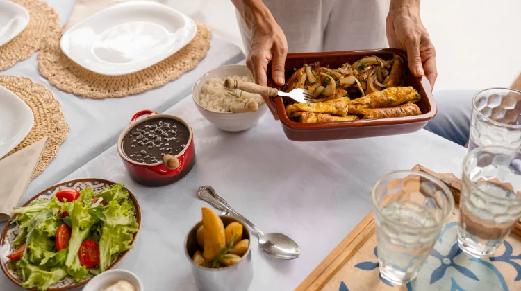 Dari Dapur Rumah Lahir Kreasi Menu Berbuka Ramadan
