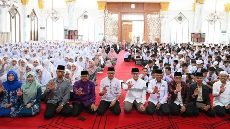 Wawako Ibnu Asis Buka Pesantren Ramadhan 1447 H untuk SD-SMP Bukittinggi
