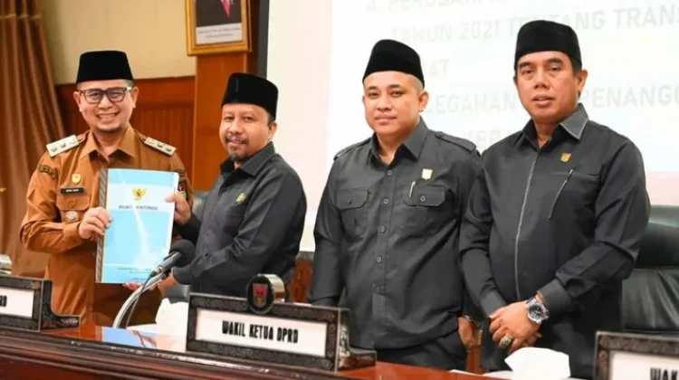 Pemko Bukittinggi Hantarkan 2 Ranperda ke DPRD Kota Bukittinggi