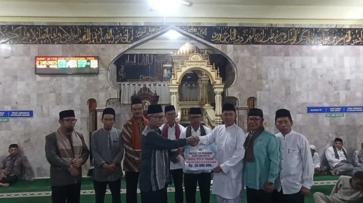 TSR Salurkan Rp720 Juta untuk 36 Masjid, Perkuat Program Bangkik dari Surau