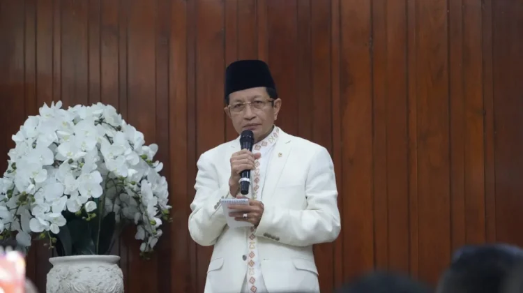 Menag Sampaikan Maaf, Tegaskan Zakat Tetap Kewajiban