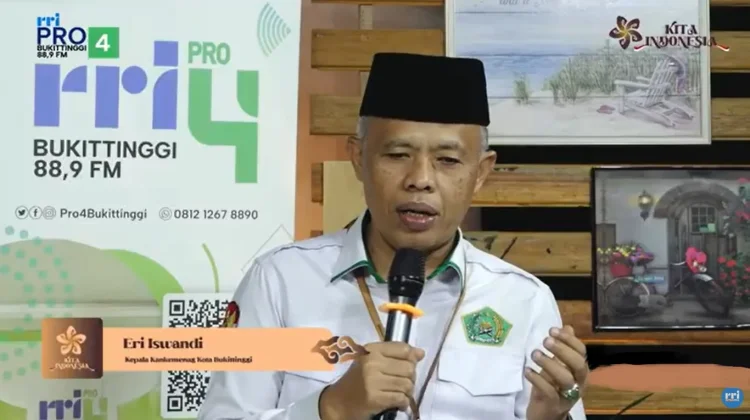 Gerak Jalan Kerukunan FKUB Bukittinggi Eratkan Hubungan Pemuda