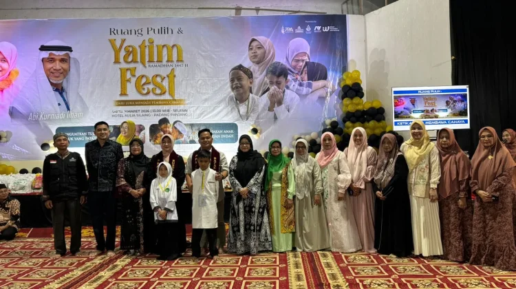 Hadiri Yatim Fest, Ketua TP PKK Serahkan Bantuan untuk Anak Yatim