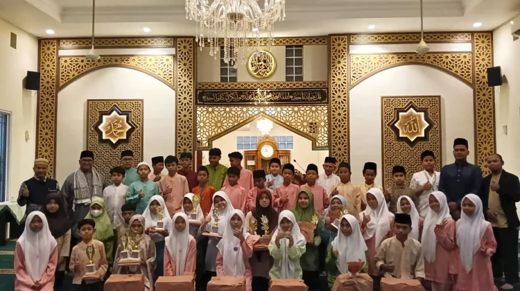 Pelajar dan Lansia Antusias Ikuti Pesantren Ramadhan