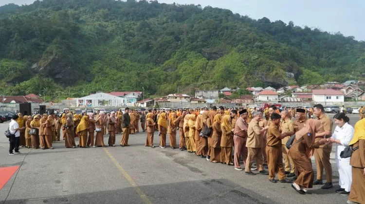 Pemko Padang Panjang Cairkan THR untuk PPPK Paruh Waktu