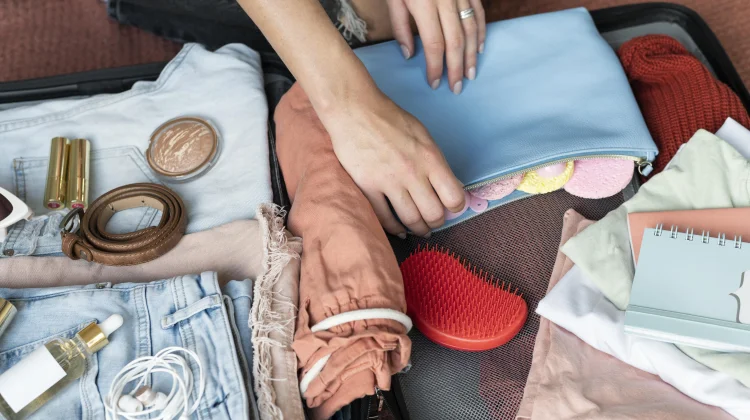 Tips Packing Simpel, "Barang Sedikit, Liburan Maksimal"