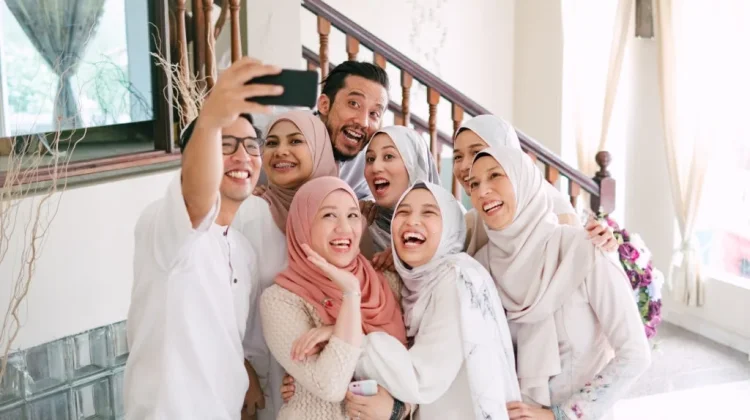 Ragam Tradisi Lebaran di Indonesia yang Sarat Makna Kebersamaan