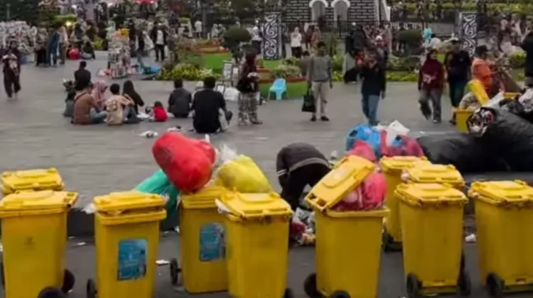 Kesemerawutan Wisata Lebaran Bukittinggi, Riyan; Kejelasan Sanksi Hukum