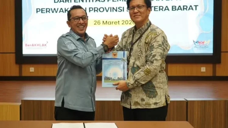 Serahkan LKPD kepada BPK RI Perwakilan Sumbar