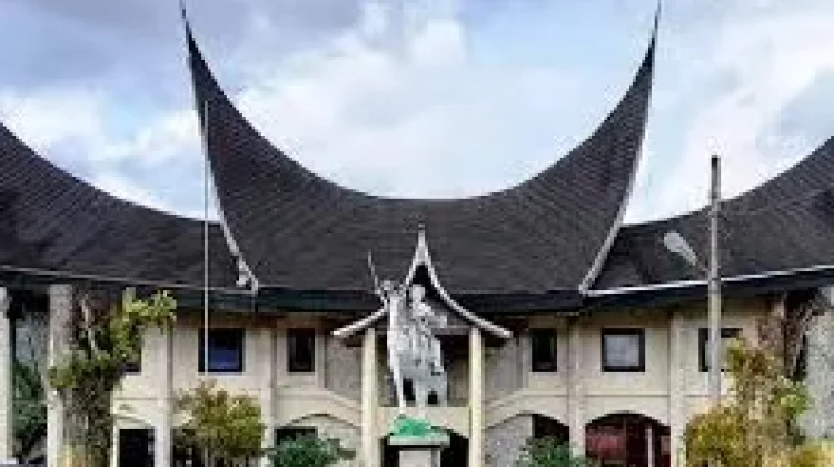Planetarium Equator Bonjol, Wisata Astronomi di Garis Khatulistiwa