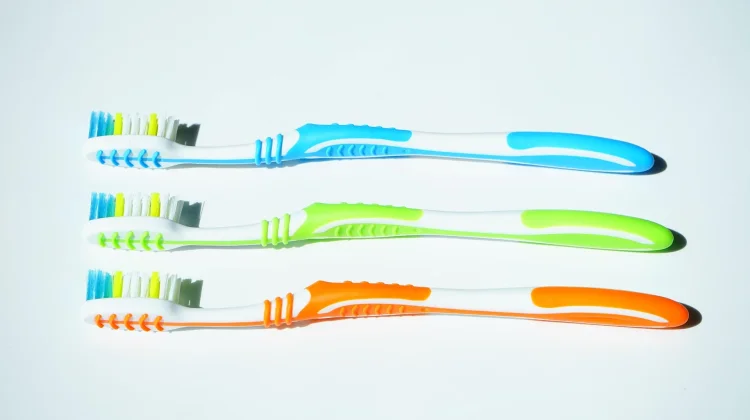 Memilih Toothbrush yang Tepat untuk Kesehatan Gigi