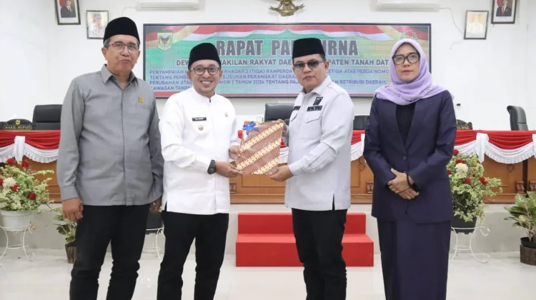 DPRD Tanah Datar Setujui 2 Ranperda Masuk Propemperda 2026