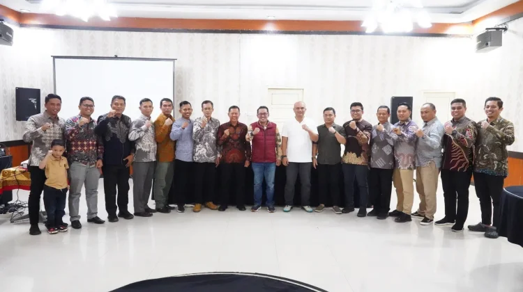 Bupati Tanah Datar Tekankan Peran Strategis Camat dalam Pelayanan Publik