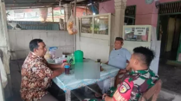 Babinsa 01/Pariaman Tingkatkan Sinergitas dengan Kepala Desa dan Masyarakat!