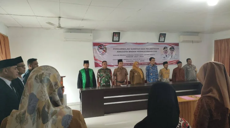 Babinsa Koramil 04/Luak Dukung Pelantikan Bamus Luak Berjalan Lancar
