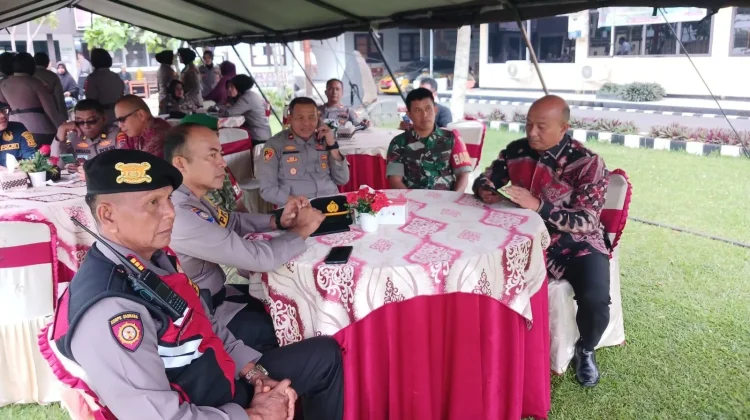 Babinsa Koramil 04/Luak Dukung Pangan Murah Warga Sangat Sukses Sekali