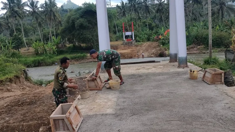 Pembangunan Jembatan Gantung Progres Terus Berjalan Sangat Sukses Sekali