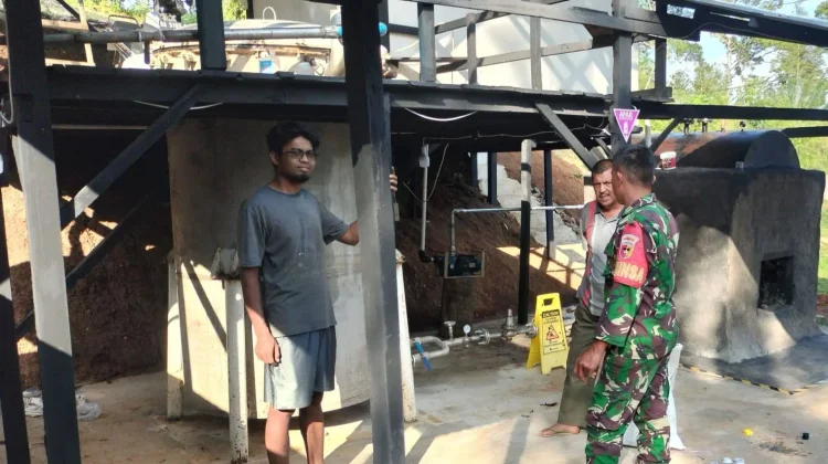 Babinsa Koramil 07/Kapur IX Laksanakan Komsos Bersama Warga Sangat Sukses Sekali