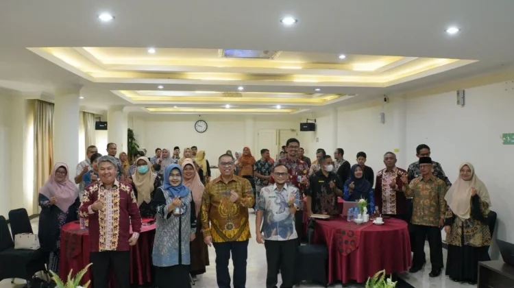 Padang Panjang Susun Peta Jalan Pembangunan Kependudukan 2025-2029