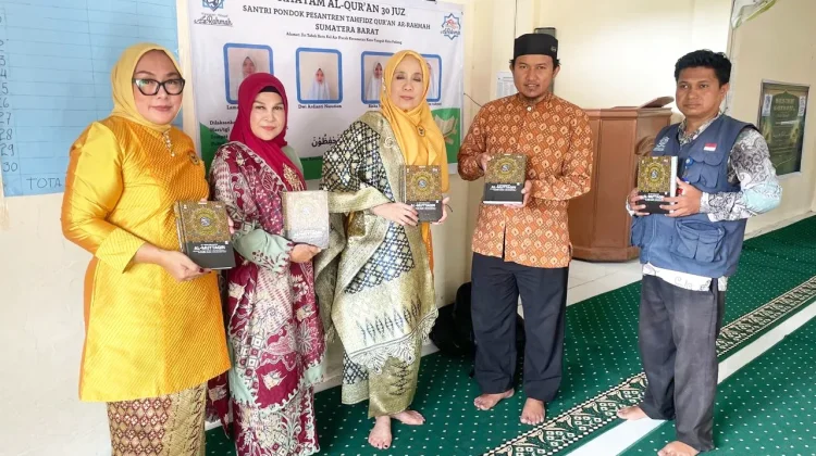 Bundo Kanduang DKI Jakarta Targetkan Tebar 1.000 Mushaf Al-Quran di Ranah Minang