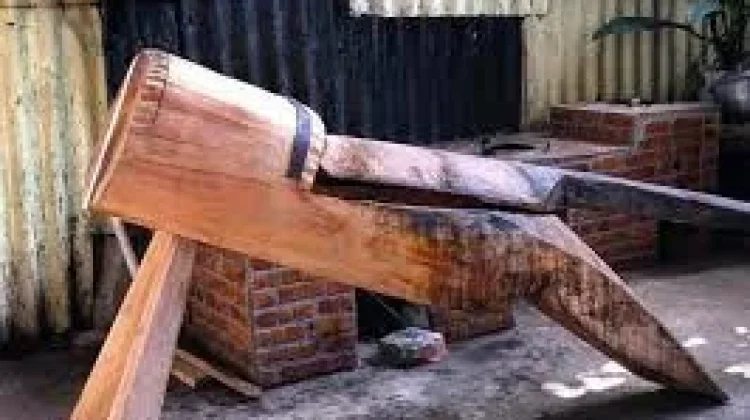 Kacik, "Alat Peras Santan Tradisional Minangkabau"