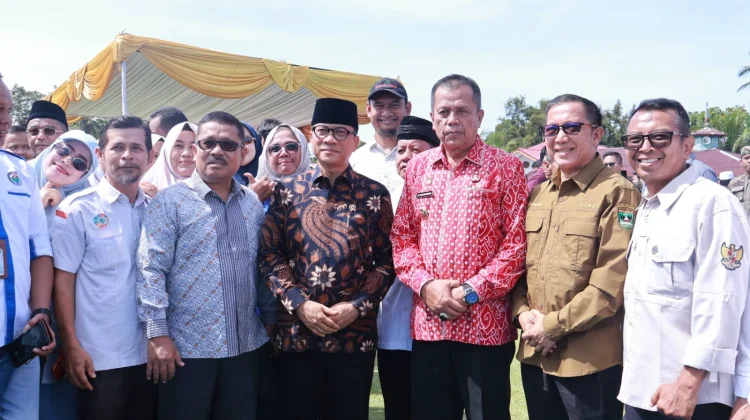 Wawako Elzadaswarman Hadiri Kunjungan Kerja Mendes PDT di Pariaman