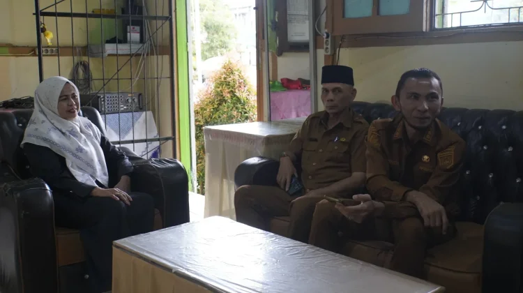 Kunjungan Wawako Allex ke SMPN 1 Padang Panjang, Tekankan Pendidikan Berkarakter
