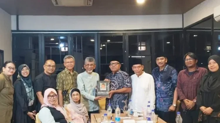Prodi Arsitektur Unand Hadirkan Arsitek Legendaris Malaysia