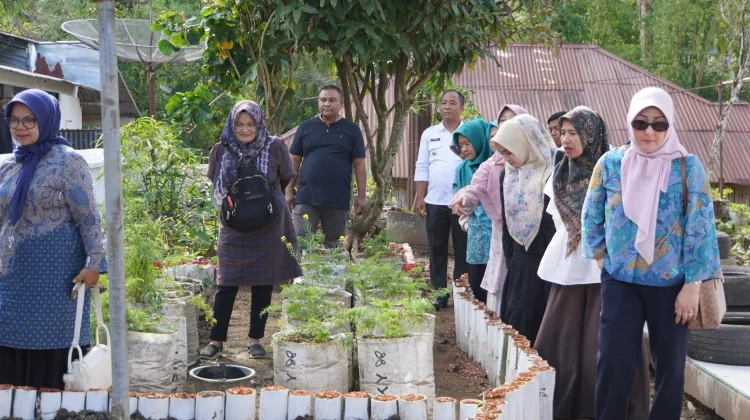Dasawisma Bukit Surungan Padang Panjang Persiapkan Penilaian Tingkat Provinsi