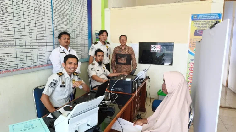 Kanim Imigrasi Kelas I Non TPI Agam Buka Layanan Paspor Perdana Pasaman Barat