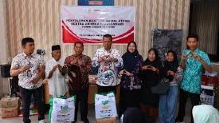 Pemko Payakumbuh Salurkan Bantuan ATENSI Kemensos