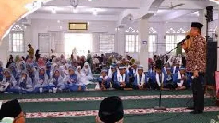 Wawako Payakumbuh Tekankan Pondasi Agama Perkuat Karakter Generasi Muda