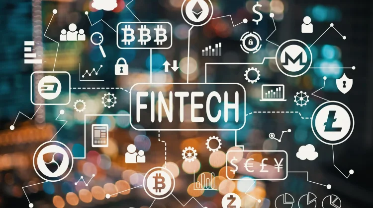 Dari Dompet ke Smartphone, "Cara Fintech Diam-Diam Mengubah Gaya Hidup Keuangan Kita"
