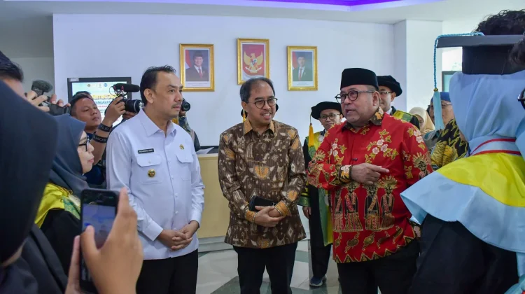 Hadiri Wisuda XII UIN, Wabup Agam Diskusi dengan Wagub DKI Jakarta