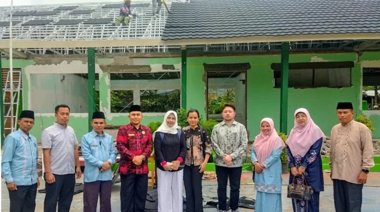 Setjen DPR RI Tinjau Perbaikan Tiga MAN Terdampak Bencana Padang Panjang