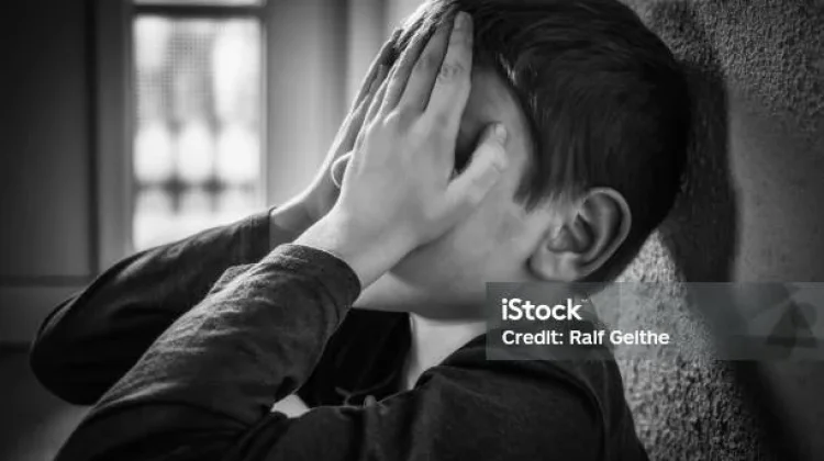 Era Digital Diam-Diam Mengganggu Mental Anak, Benarkah?