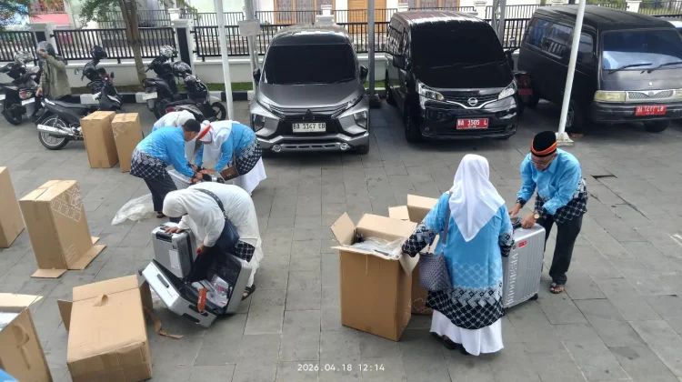 Siap Menuju Tanah Suci, Air Mata dan Harap Menyelimuti 255 Jemaah Haji Bukittinggi