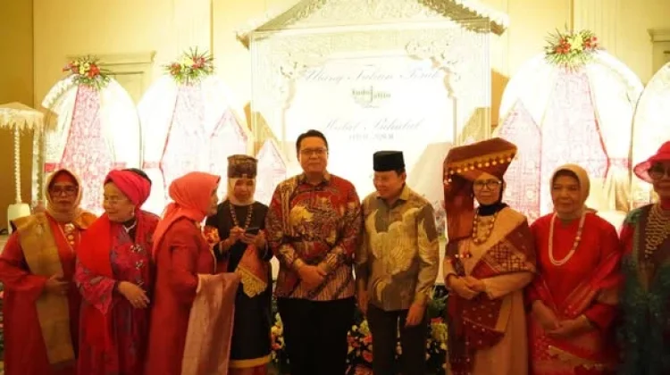 Hadir di HUT Perak Perkumpulan Wanita Minang Indojalito