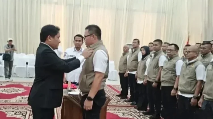 Ketum dan Sekum KONI Bukittinggi Hadiri Pelantikan Pengurus KONI Kota Solok