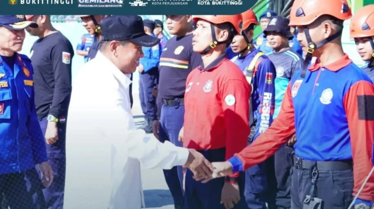 Sekda Bukittinggi Lepas Kontingen Damkar Ikuti NFSC 2026 di Palembang