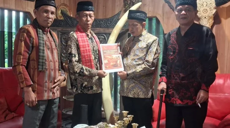 KAN Gurun Serahkan Perkan ke BPRN Susun Adat