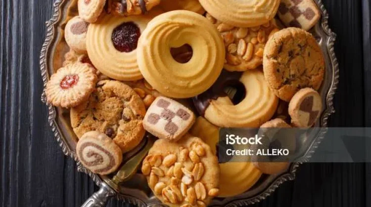 Bahaya Terlalu Banyak Makan Kue Kering bagi Kesehatan